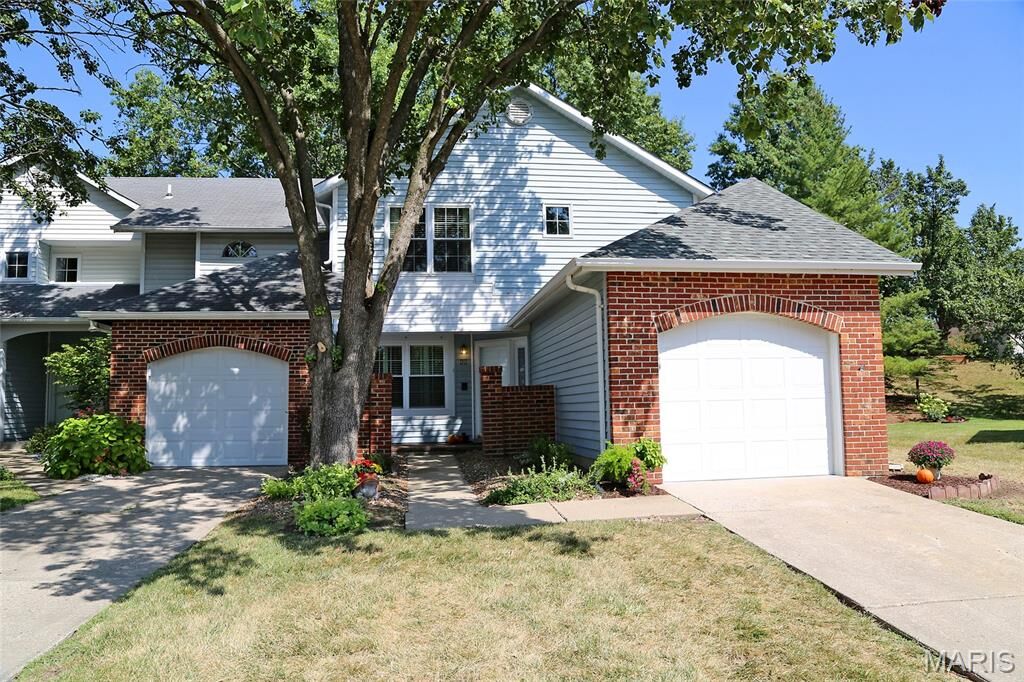 Property Photo:  60 Broken Oak Court  MO 63304 