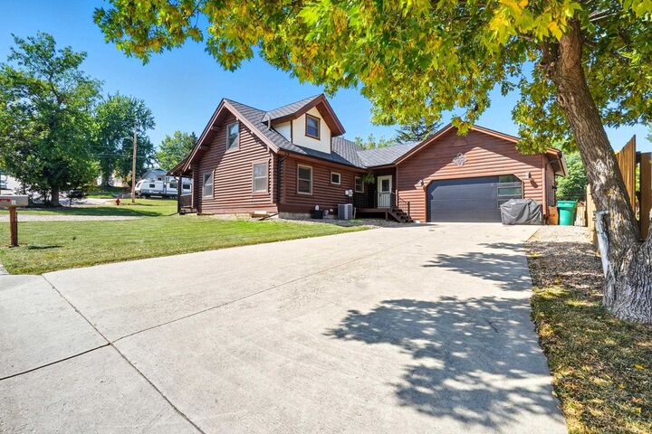 Property Photo:  631 Sherman Street  SD 57785 