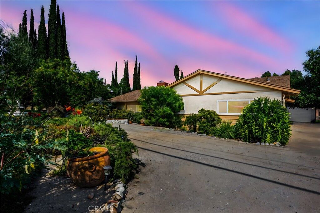 Property Photo: 4292 Eureka Avenue CA 92886