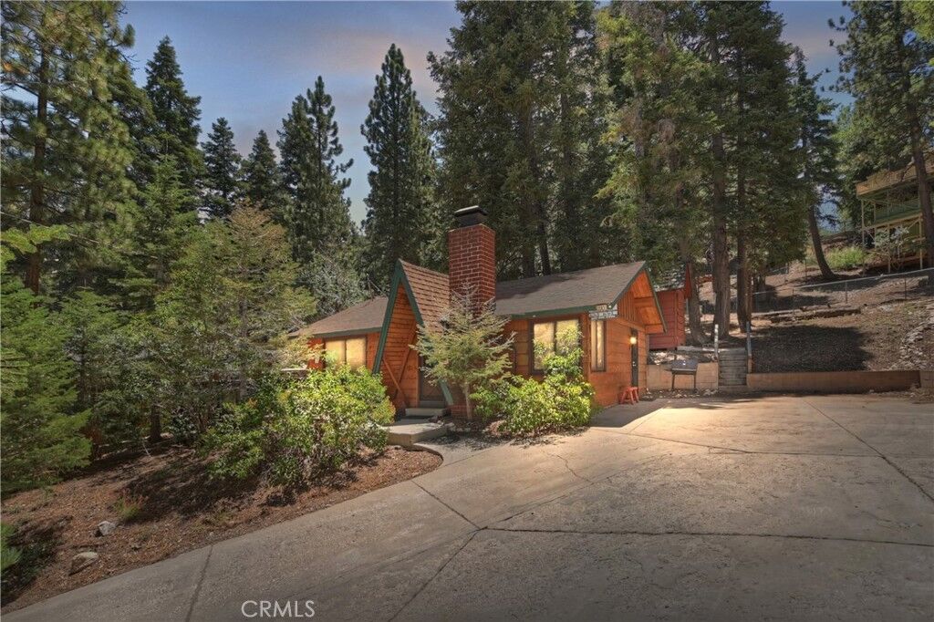 Property Photo:  1163 Teton Dr  CA 92315 