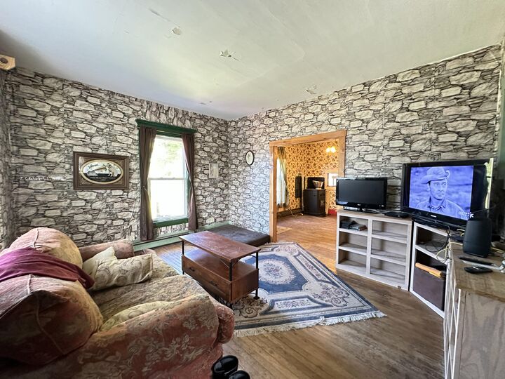 Property Photo: 20 Pleasant Street ME 04414