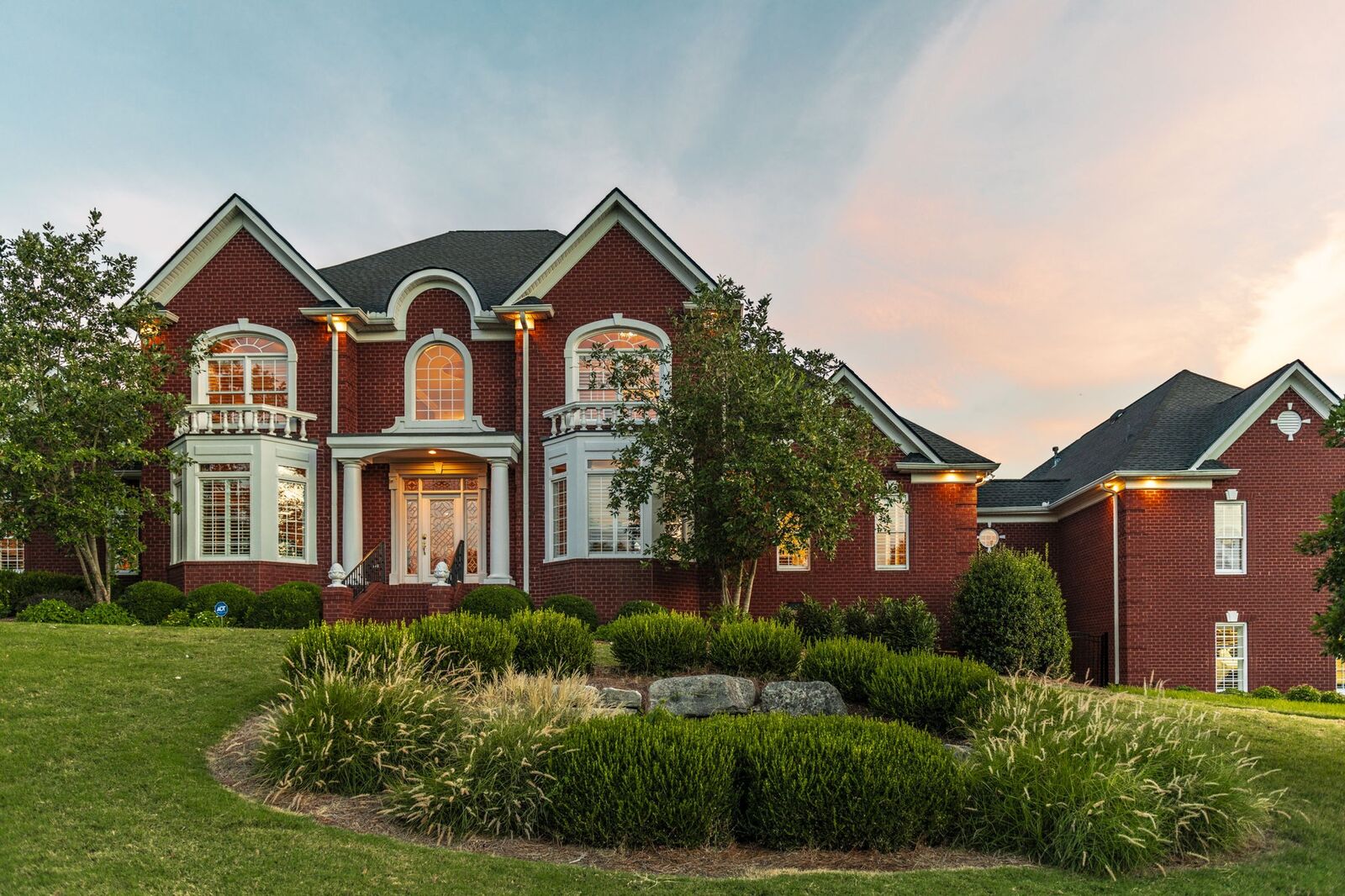 Property Photo: 107 Mimosa Dr TN 37066