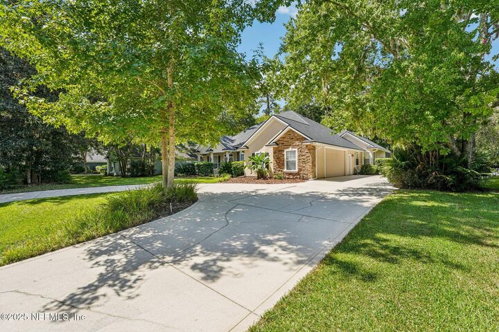 Property Photo:  2296 Emilys Way  FL 32003 