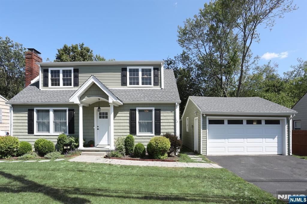 Property Photo:  26 Skyline Lake Drive  NJ 07456 
