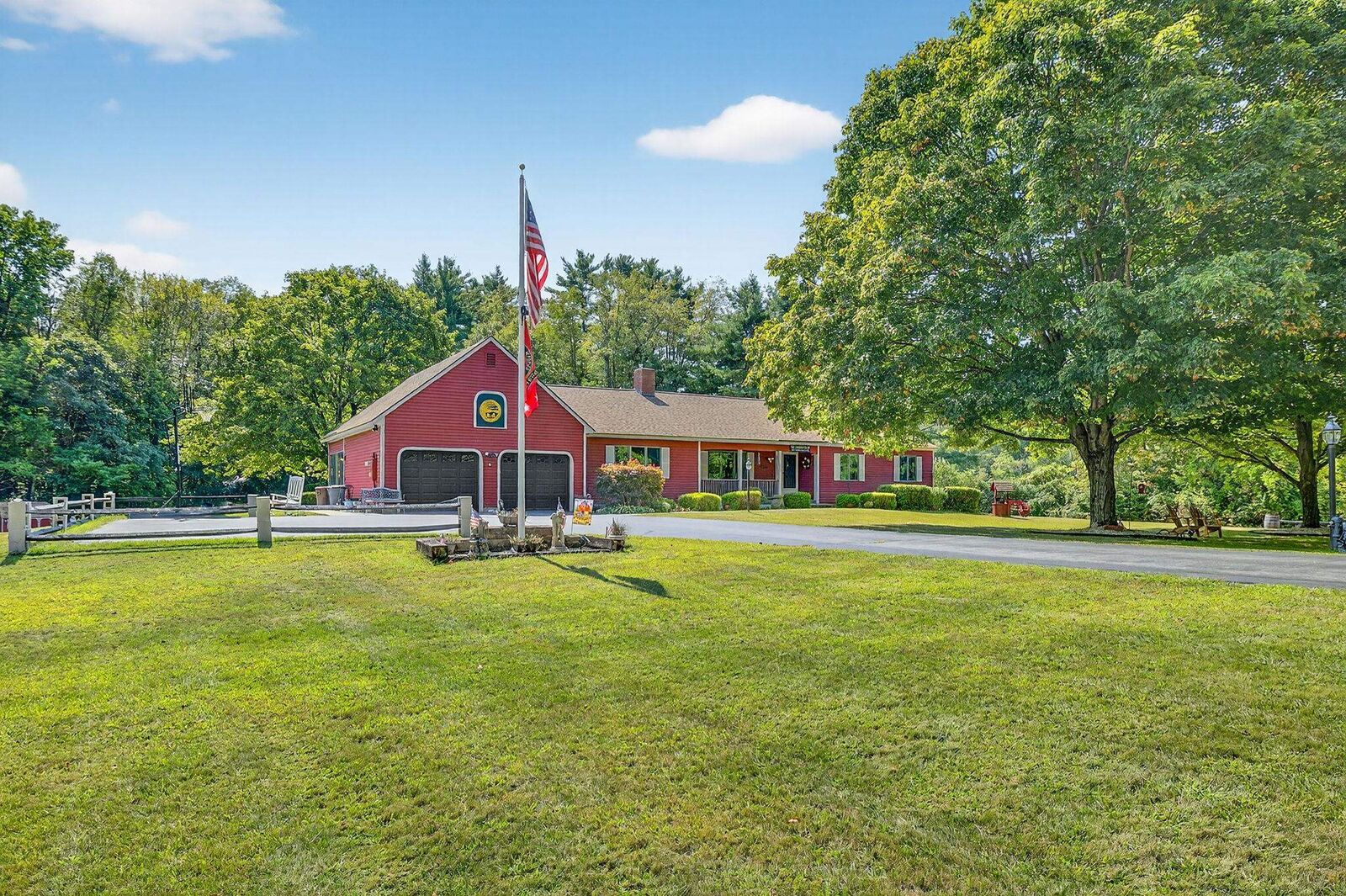 Property Photo:  168 Arch Street  NH 03431 