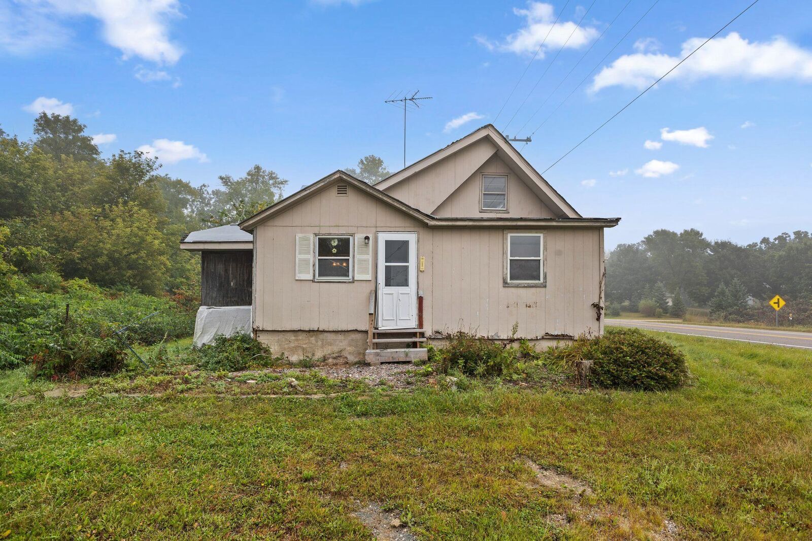 Property Photo:  6595 County Road 6 NW  MN 55302 