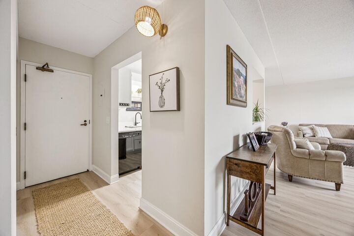 Property Photo:  2601 Kenzie Terrace 324  MN 55418 