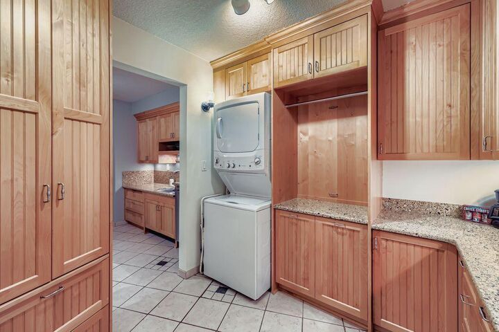 Property Photo: 2680 Oxford Street N 109 MN 55113