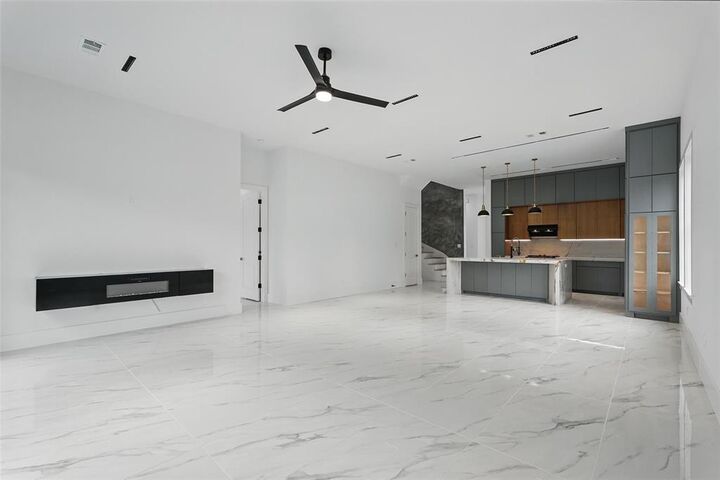 Photo de la propriété:  1022 Bow Street  TX 75087 