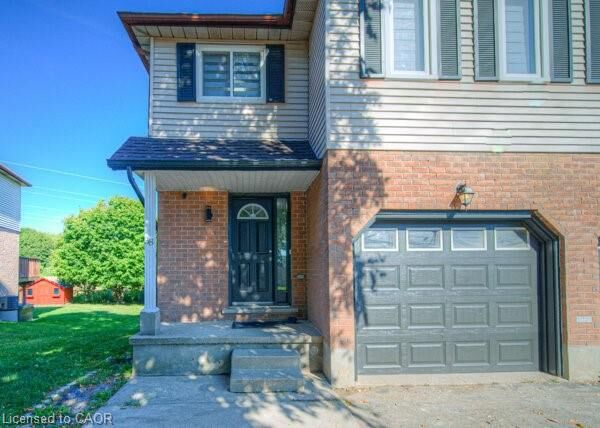 Photo de la propriété:  38 Poplar Drive  ON N3C 3X2 