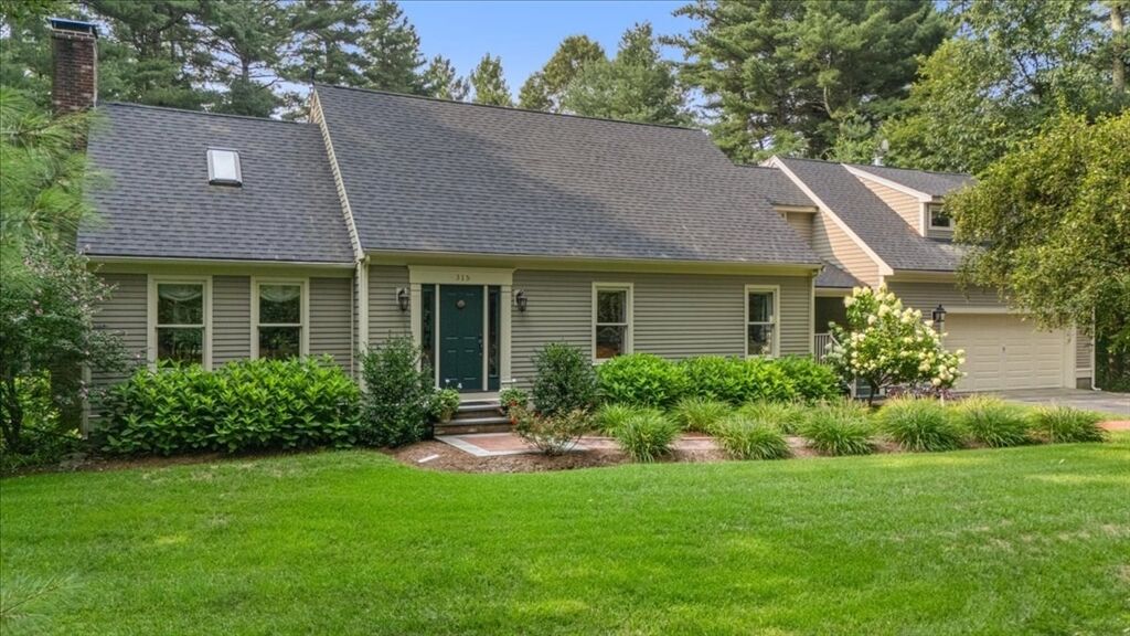 Property Photo: 315 Church St MA 02332
