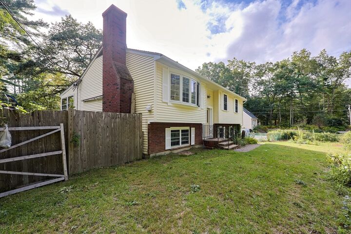 Property Photo:  34 North St  MA 01535 
