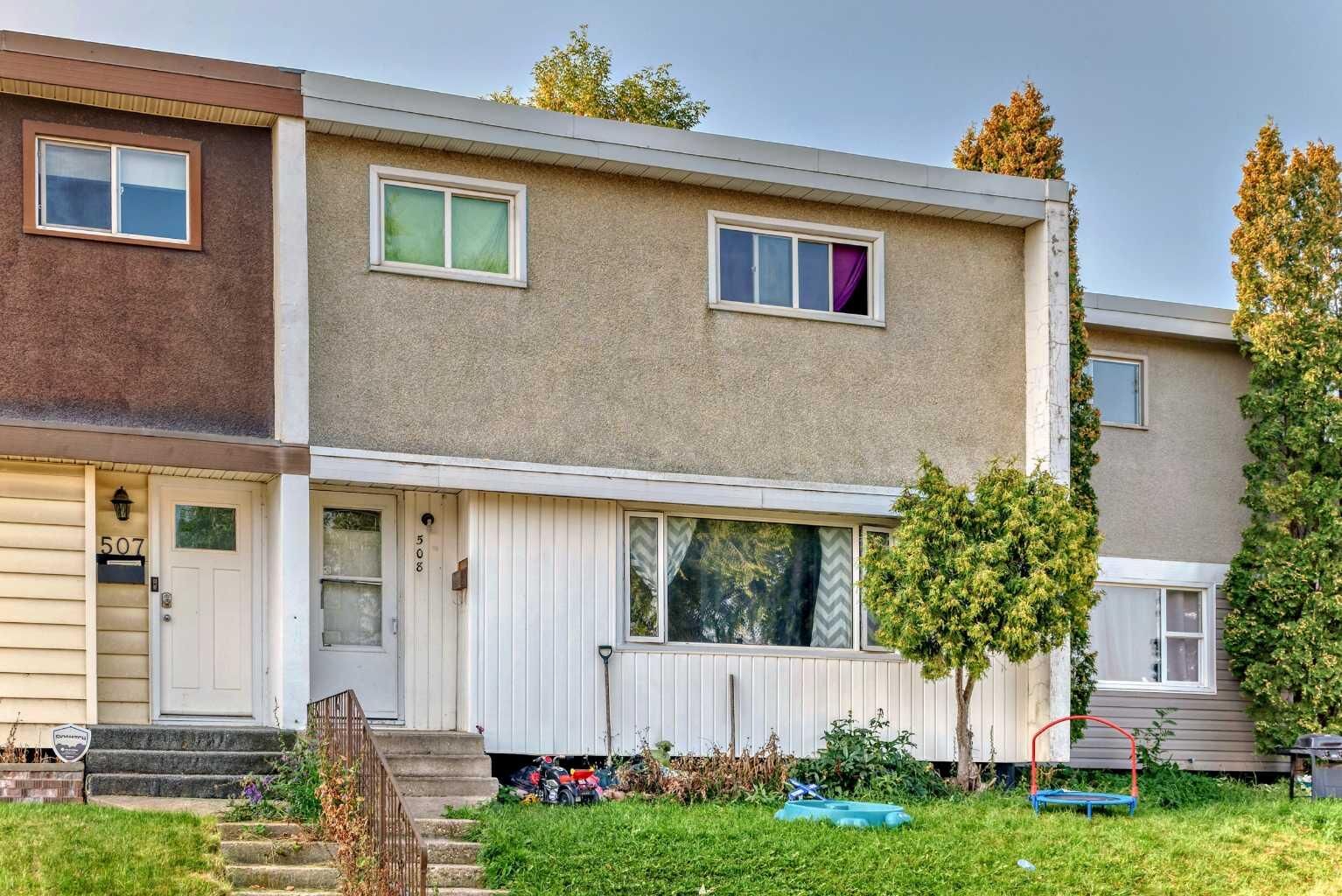 Property Photo: 508 Terrace Park AB T4N 1V8