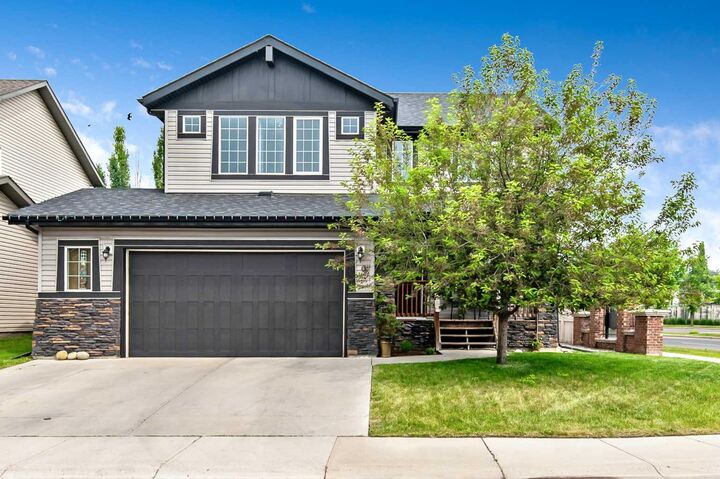 6 Drake Landing Gate  Okotoks AB T1S 0E5 photo