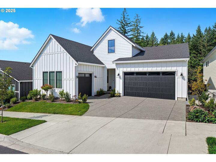 Property Photo:  3157 N 50th Ave  WA 98607 