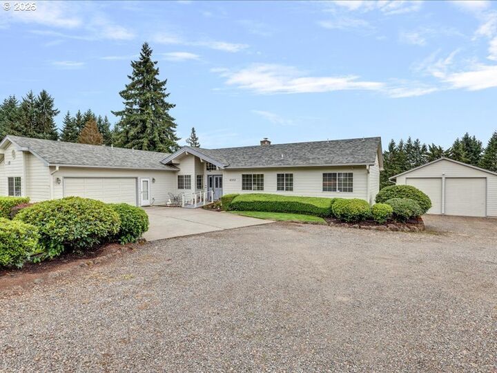 Property Photo:  6553 Rippling Brook Dr SE  OR 97301 