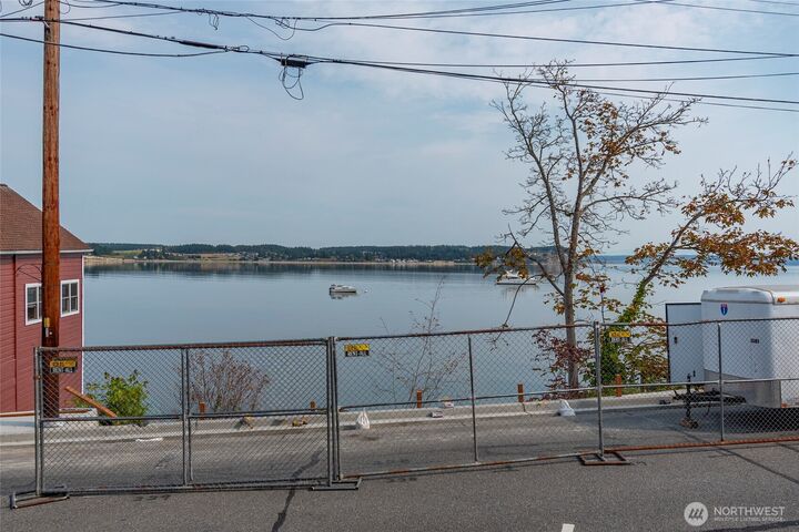 Property Photo:  5 NW Front Street  WA 98239 