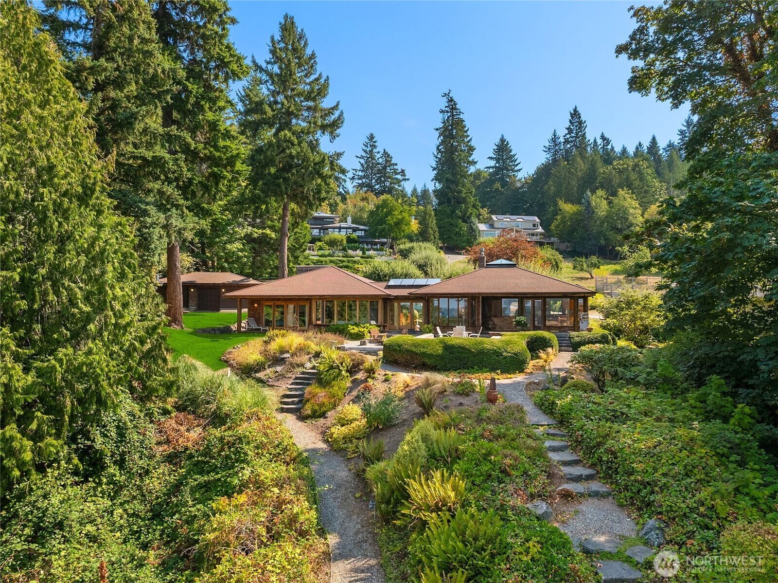 Property Photo:  7777  Hansen Road NE  WA 98110 