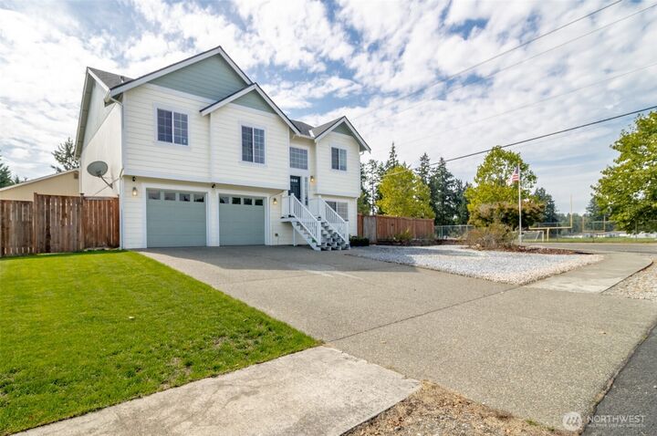 Property Photo: 7804 207th Street E WA 98387