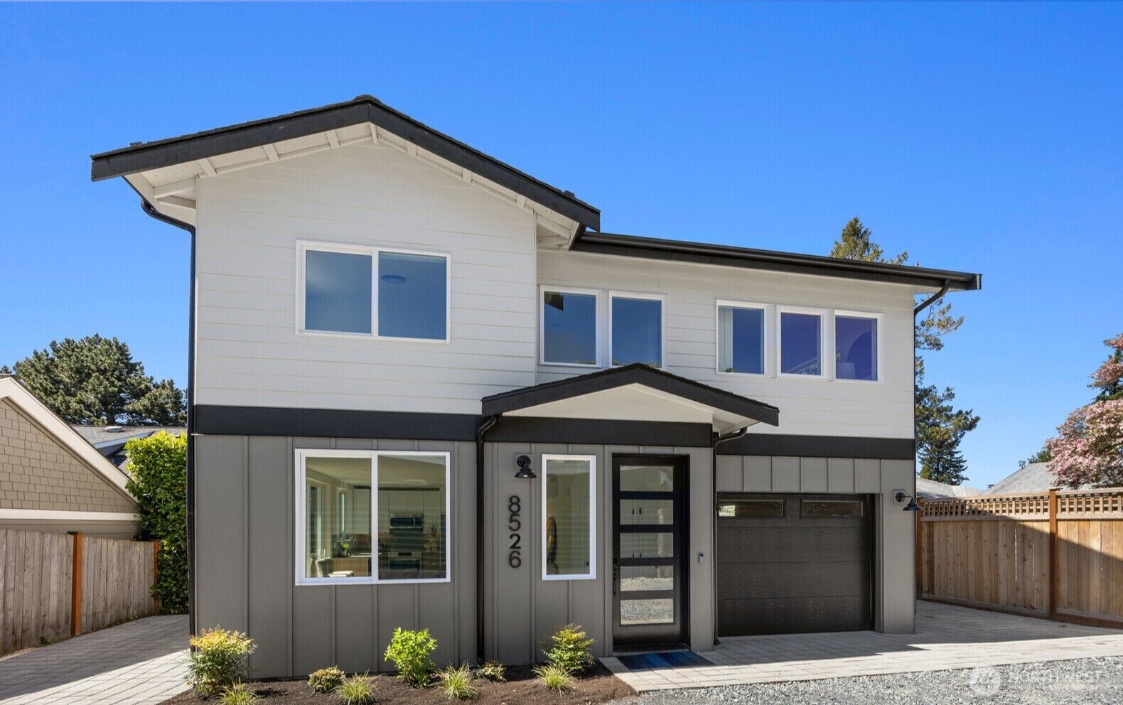 Property Photo:  8526  Latona Avenue NE  WA 98115 