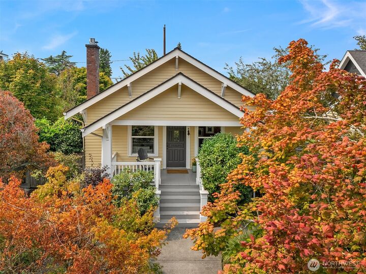 2311  45th Avenue SW  Seattle WA 98116 photo