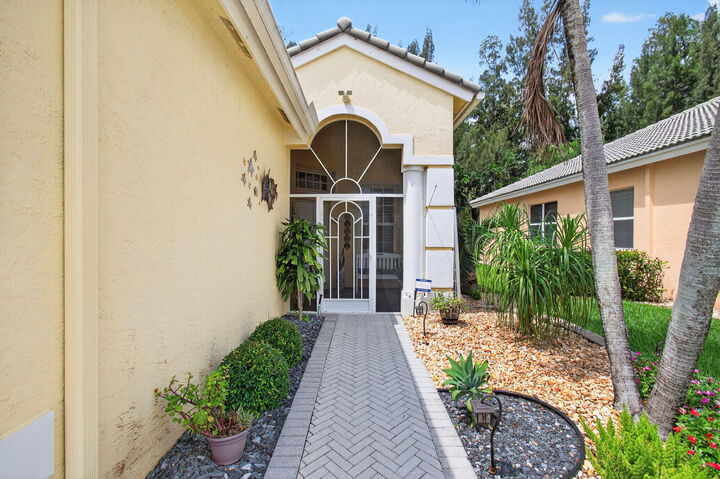 Property Photo:  7968 Rockford Road  FL 33472 