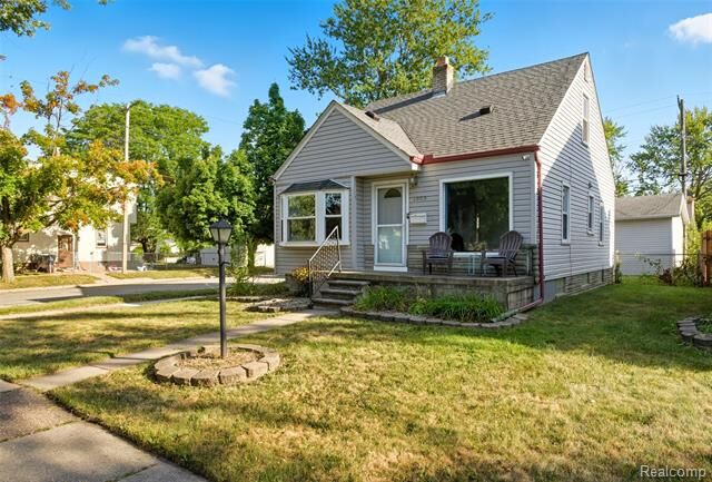 Property Photo: 1805 Rose Avenue MI 48146