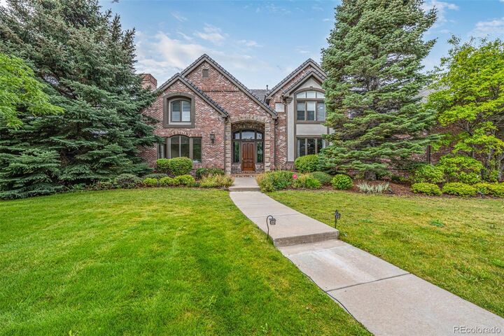 Property Photo:  4170 E Linden Lane  CO 80121