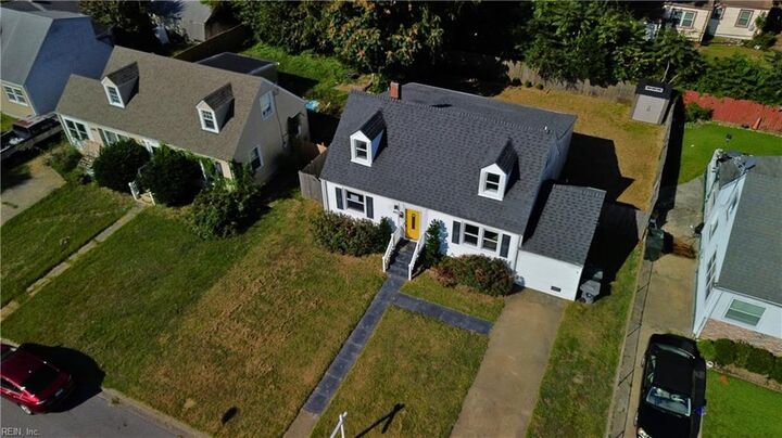 Property Photo:  423 Shenandoah Rd  VA 23661 