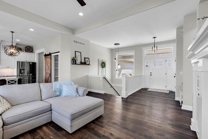 Property Photo:  2311 N Lakeside Cir  KS 67002 