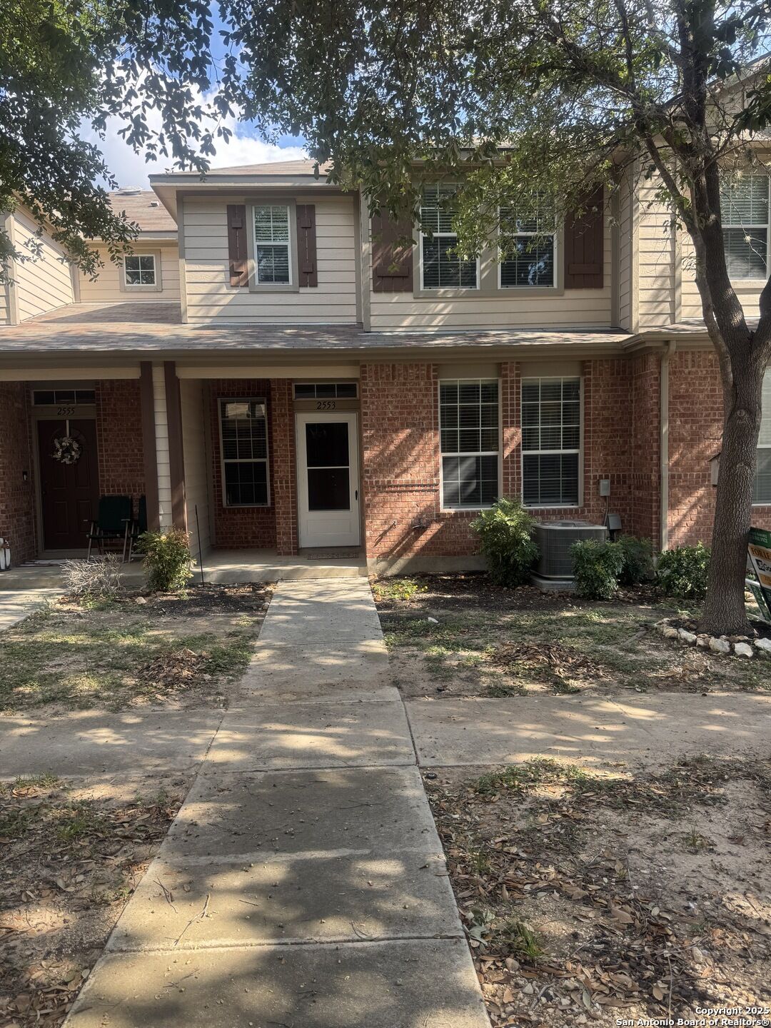 Property Photo:  2553 Grayson Circle  TX 78232 
