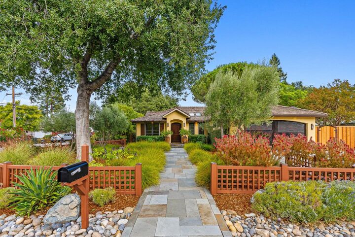 Property Photo:  1683 Dalehurst Avenue  CA 94024 