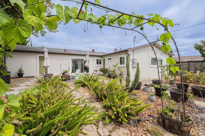 Property Photo:  734 Los Coches Avenue  CA 93906 
