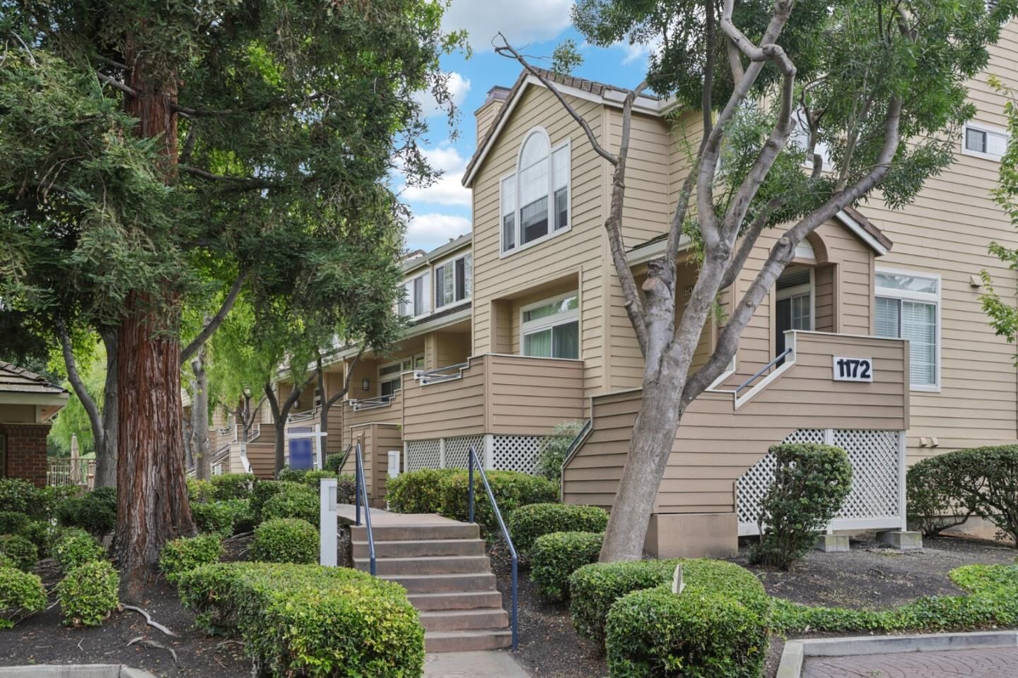Property Photo:  1172 La Rochelle Terrace B  CA 94089 