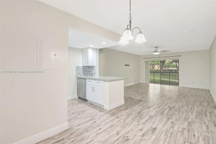 Property Photo:  7925 SW 86th St 903  FL 33143 
