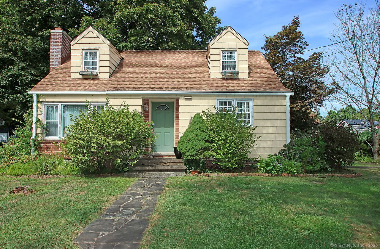 Property Photo:  520 Hartford Turnpike  CT 06517 
