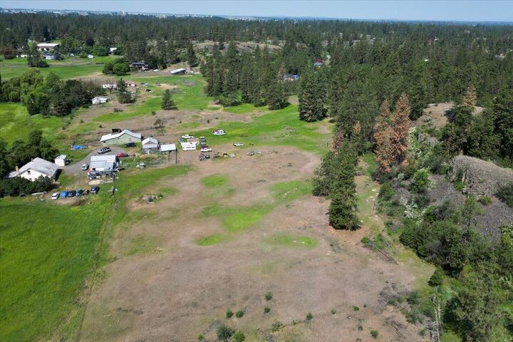 Property Photo: 5500 W 5th Ave WA 99224