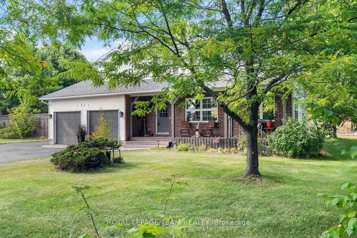 Property Photo:  1271 Collier Crescent  ON K4P 1C1 