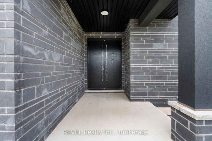 Property Photo:  7365 Jonathan Drive  ON L2H 3T3 