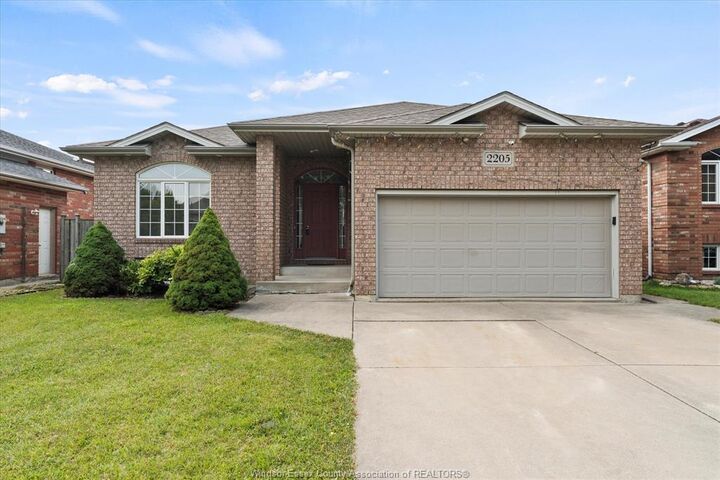 2205 Randolph Avenue  Windsor ON N9B 3V9 photo