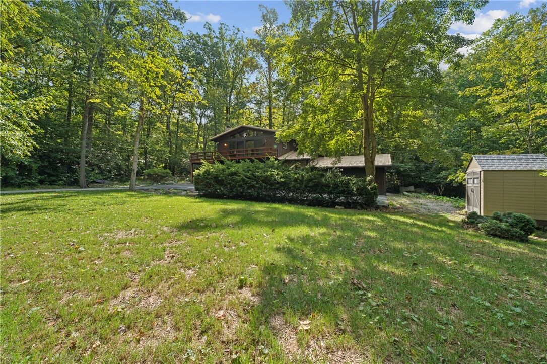 Property Photo:  112 Larch Rd  PA 15610 