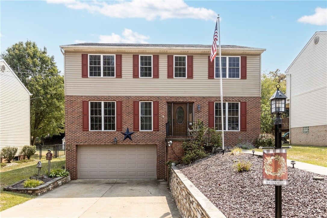 Property Photo:  1552 Cathell Road  PA 15236 