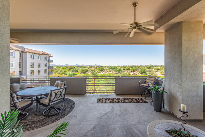 Property Photo:  15802 N 71st Street 657  AZ 85254 