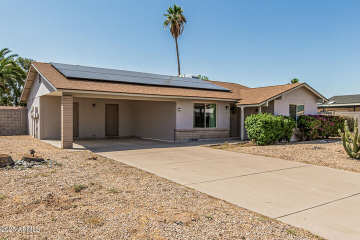Property Photo:  18818 N 12th Avenue  AZ 85027 