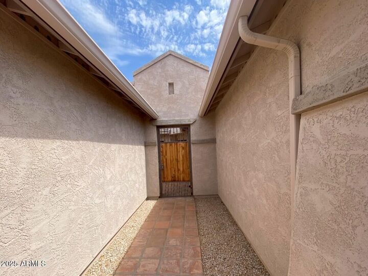 Property Photo:  10902 E Silver Mine Road  AZ 85118 
