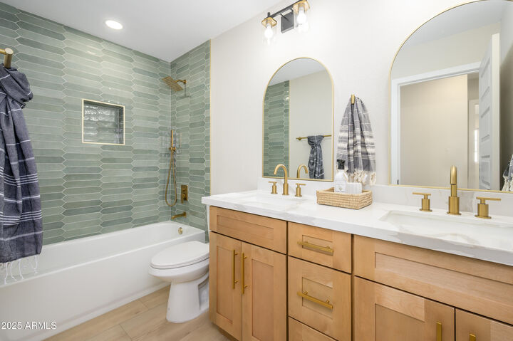 Property Photo:  7417 E Kimsey Lane  AZ 85257 