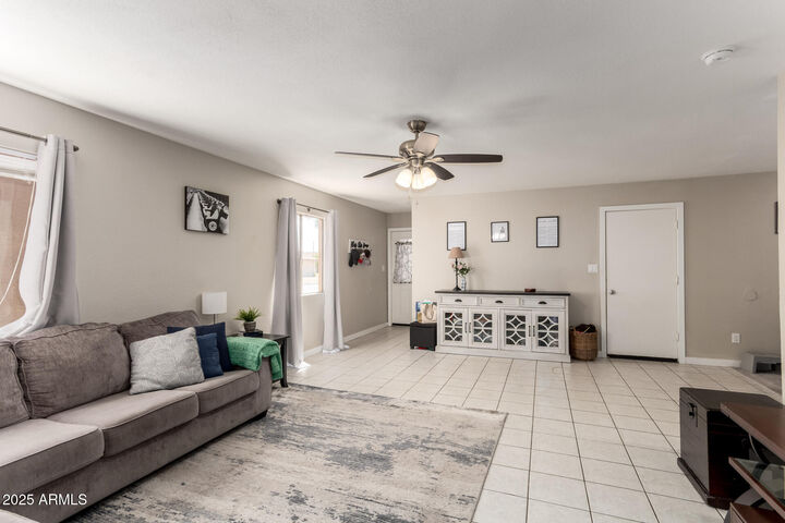 Property Photo: 6450 E Colby Street AZ 85205