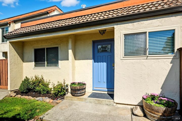 1818 Primavera Court  Santa Rosa CA 95409 photo