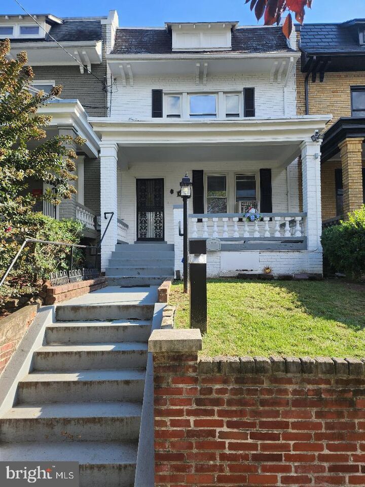 438 Emerson Street NW  Washington DC 20011 photo