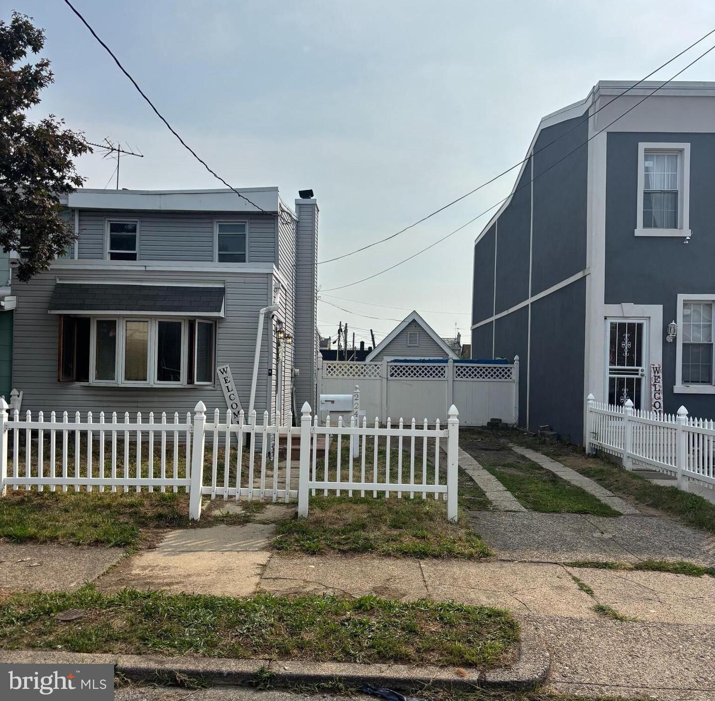 Property Photo:  2241 Pratt Street 43  PA 19137 
